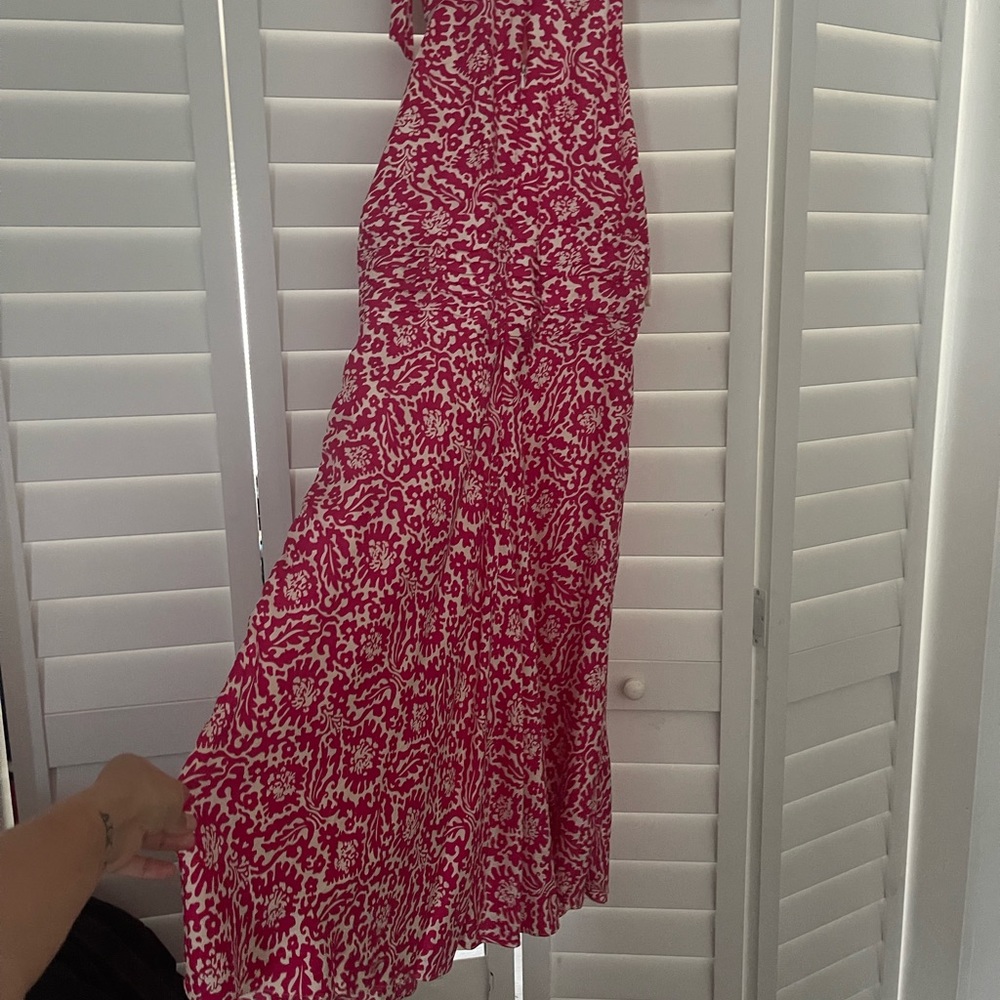 Lilly Pulitzer - Picture 2 of 3